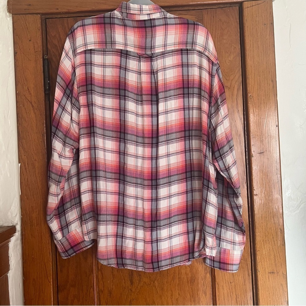 Tommy Bahama Red and White Casual Button Down Shirt - Picture 3 of 5